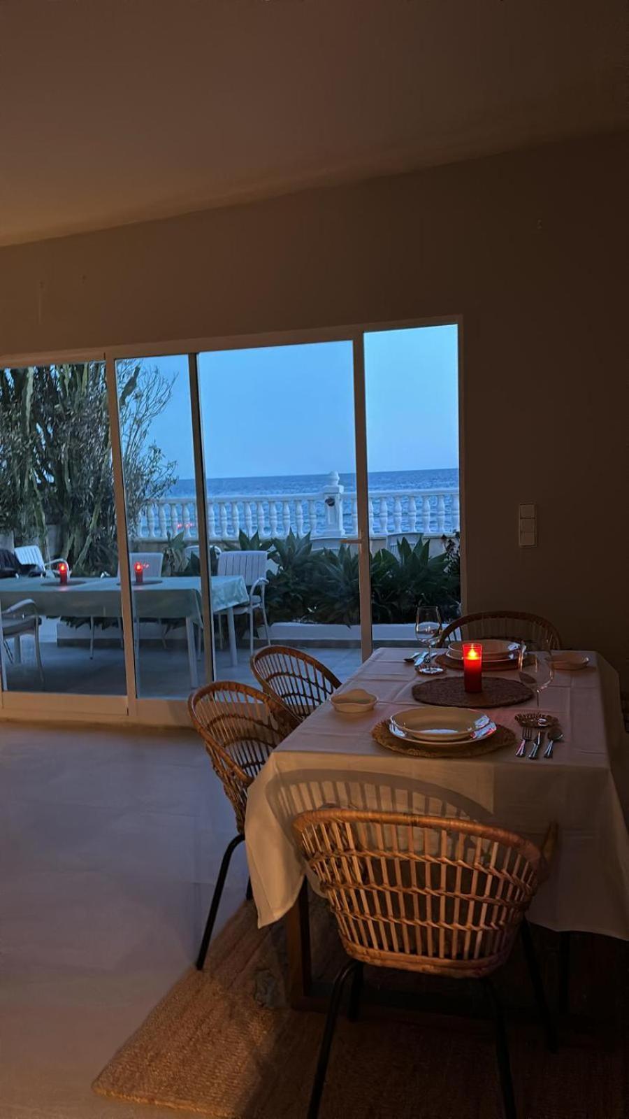 Villa House *